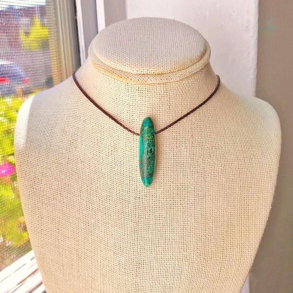 Earthy Impression Jasper Stick (Dark Brown) Minimalist Necklace/Choker - Picture 3 of 4